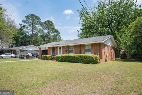 414 Charles Dr, Fort Valley, GA, 31030-3468 | Card Image