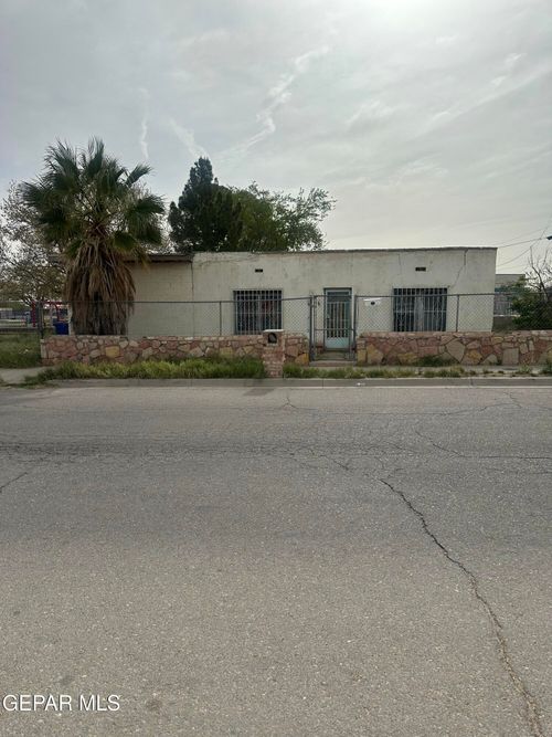 241 Lone Star Place, El Paso, TX, 79907 | Card Image