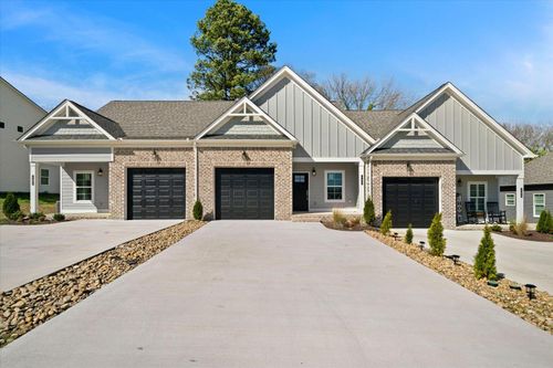 143 Andros Dr, DALTON, GA, 30721-1649 | Card Image