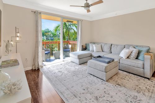 1407-2036 Alta Meadows Ln, Delray Beach, FL, 33444-1167 | Card Image