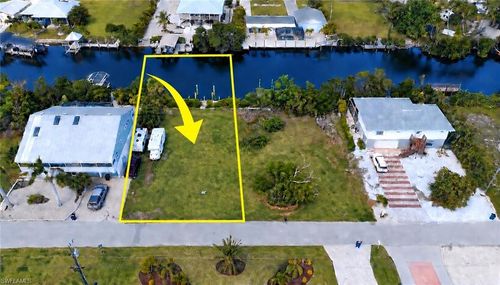 5250 Martin Cv, BOKEELIA, FL, 33922-3002 | Card Image