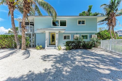 733 Holly, ANNA MARIA, FL, 34216 | Card Image