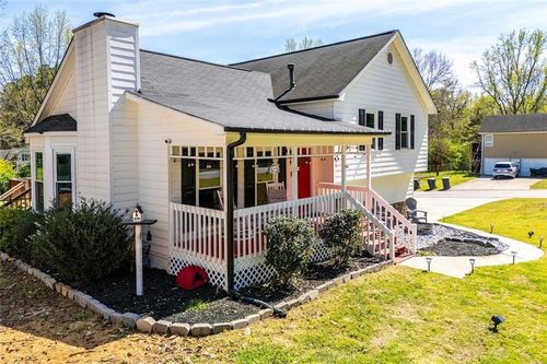 80 Whitney Ln, Villa Rica, GA, 30180-4324 | Card Image