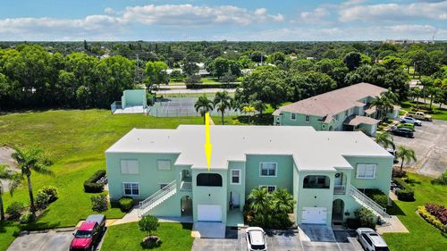 2129 Se Wild Meadow Cir, Port St Lucie, FL, 34952-8143 | Card Image