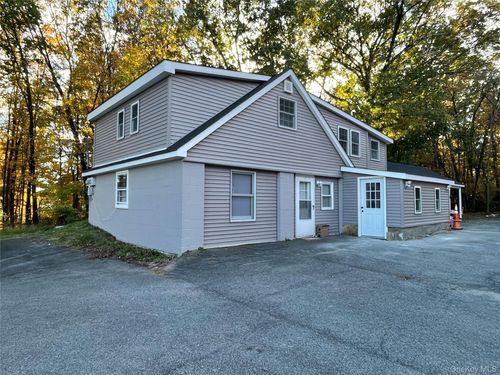 e-287 Freetown Hwy, Wallkill, NY, 12589-4240 | Card Image