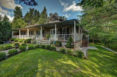 527 River Rd, Cambridge, ON, N3C2B8 | Card Image