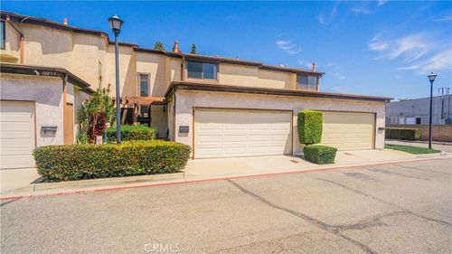 10055 Aspen, Santa Fe Springs, CA, 90670 | Card Image