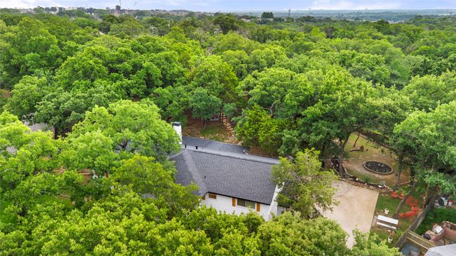 3905 Shady Creek Dr, House other with 4 bedrooms, 3 bathrooms and null parking in Euless TX | Image 22