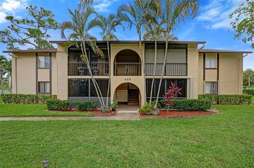 c-2-429 Pine Glen Ln, Greenacres, FL, 33463-8527 | Card Image