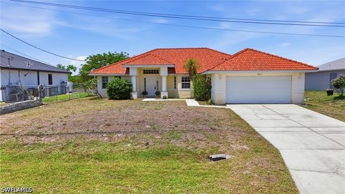 1011 Chadbourne Ave, Lehigh Acres, FL, 33971-7574 | Card Image