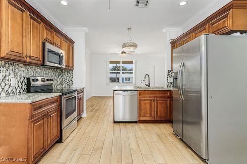 317-27315 Gasparilla Dr, BONITA SPRINGS, FL, 34135-4375 | Card Image