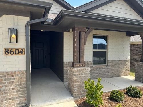 8604 Martin Ln, Oklahoma City, OK, 73135-6324 | Card Image