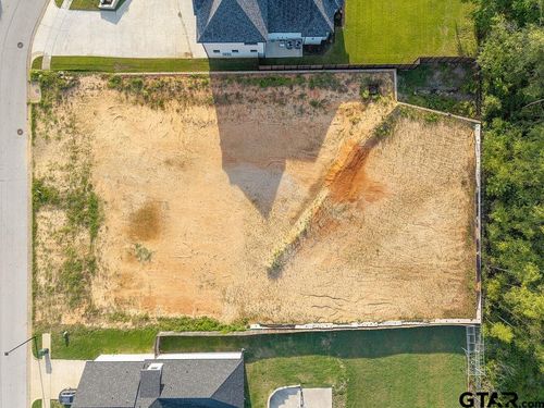 2718 Barton Creek Cir, Tyler, TX, 75703 | Card Image