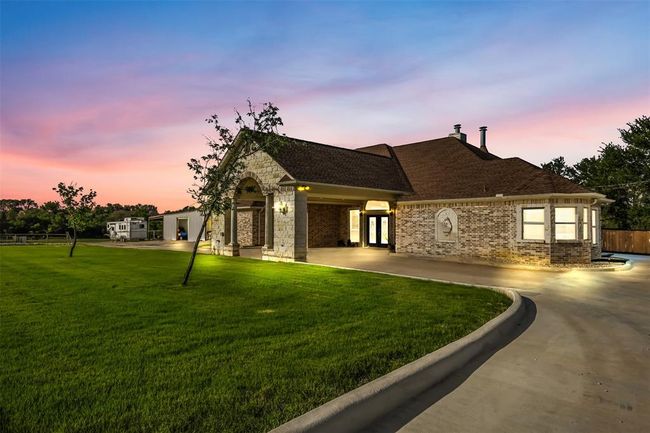 1425 County Road 116, Home with 3 bedrooms, 2 bathrooms and 6 parking in Caldwell TX | Image 43