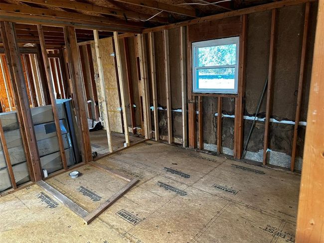 master bathroom | Image 20