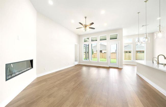12406 Drifting Oakwood Ln, House other with 4 bedrooms, 3 bathrooms and 3 parking in Cypress TX | Image 21