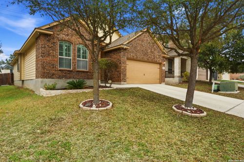 5811 Quiet Glen Dr, San Antonio, TX, 78240-2467 | Card Image