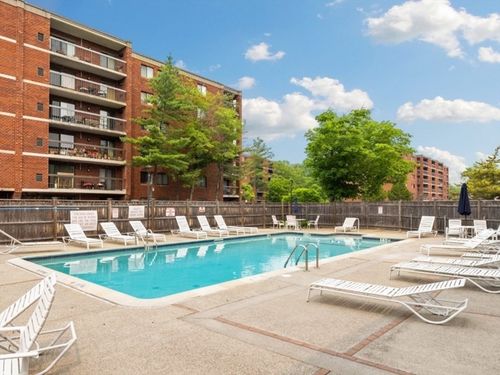 apt-37b-159 Main St, Stoneham, MA, 02180-1628 | Card Image