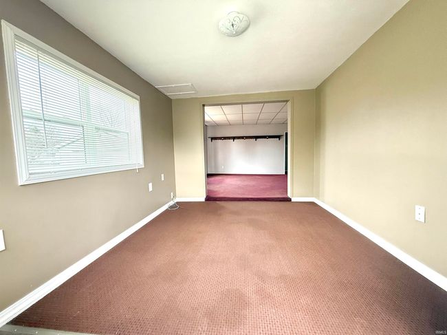 603 N Maple St, House other with 3 bedrooms, 2 bathrooms and null parking in Converse IN | Image 8
