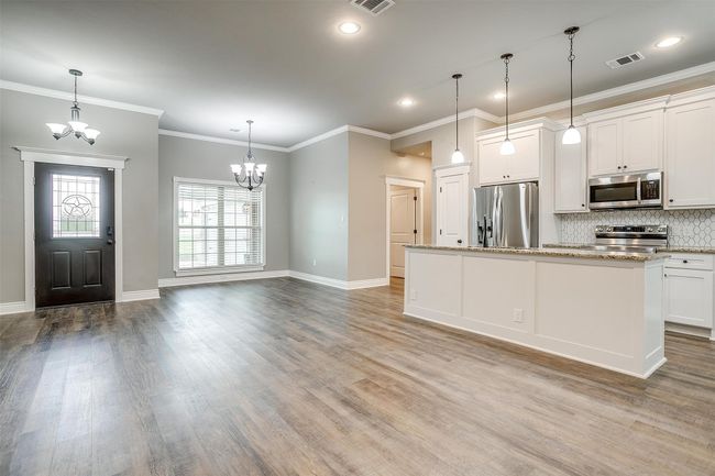 8228 Bruntsfield Loop Dr, House other with 3 bedrooms, 2 bathrooms and null parking in Cleburne TX | Image 15