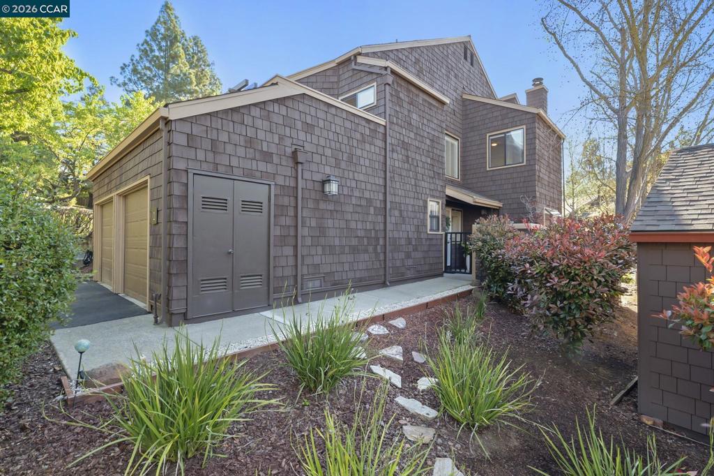 Residential in Pleasant Hill 2