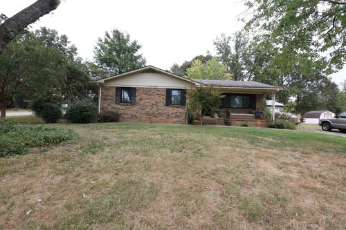 216 Staggs Dr, Portland, TN, 37148-2333 | Card Image