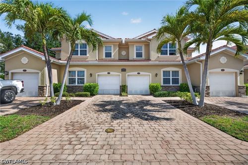 2-8541 Oakshade Cir, FORT MYERS, FL, 33919-3381 | Card Image