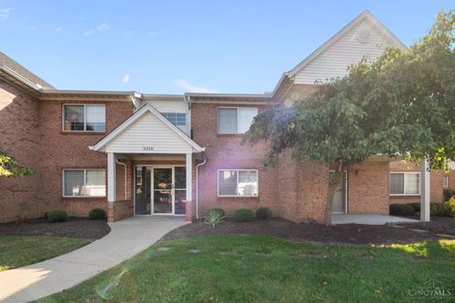 3216 Heritage Square, Colerain Twp, OH, 45251 | Card Image