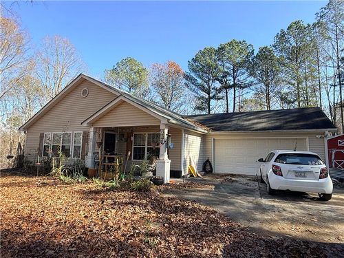 63 Walton Ln, Newnan, GA, 30263-8307 | Card Image