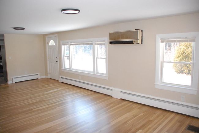 31 Bow Center Rd, House other with 3 bedrooms, 1 bathrooms and null parking in Bow NH | Image 4
