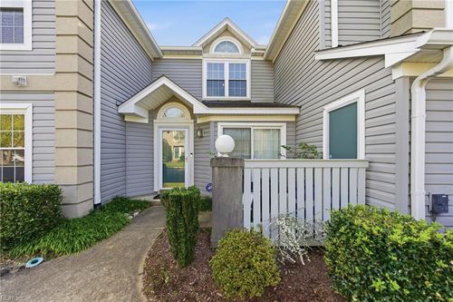 501 Rue Marseille, Chesapeake, VA, 23320-6666 | Card Image