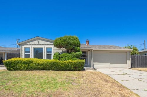 304 Boeing Ave, Salinas, CA, 93906-3244 | Card Image
