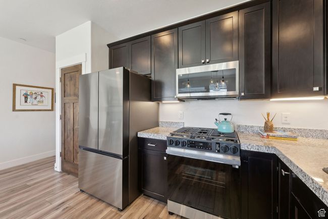 1339 Fiddich Glen Ln, Condo with 3 bedrooms, 4 bathrooms and 2 parking in Snyderville UT | Image 14