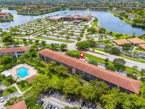 apt-315j-13455 9th Ct, Pembroke Pines, FL, 33027-1623 | Card Image