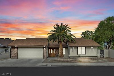 1713 Serafina Street, House other with 4 bedrooms, 2 bathrooms and null parking in Las Vegas NV | Image 1