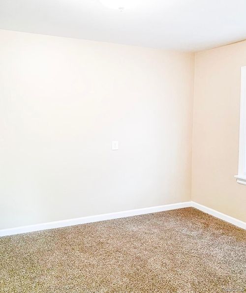 18550 Pierson St, Detroit, MI, 48219-5214 | Card Image