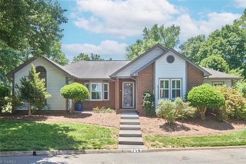 714 Woodbury Knolls Dr, Winston Salem, NC, 27104-3488 | Card Image