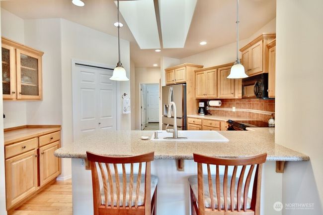 260 Cascadia Loop, Condo with 2 bedrooms, 2 bathrooms and null parking in Sequim WA | Image 9