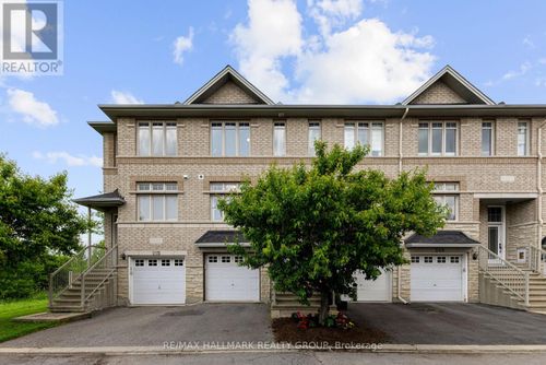 253 Stroget Private, Ottawa, ON, K2E0A9 | Card Image