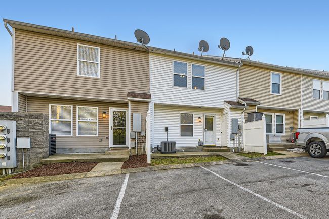 5853 Monroe Xing, Townhouse with 2 bedrooms, 3 bathrooms and 2 parking in Antioch TN | Image 28
