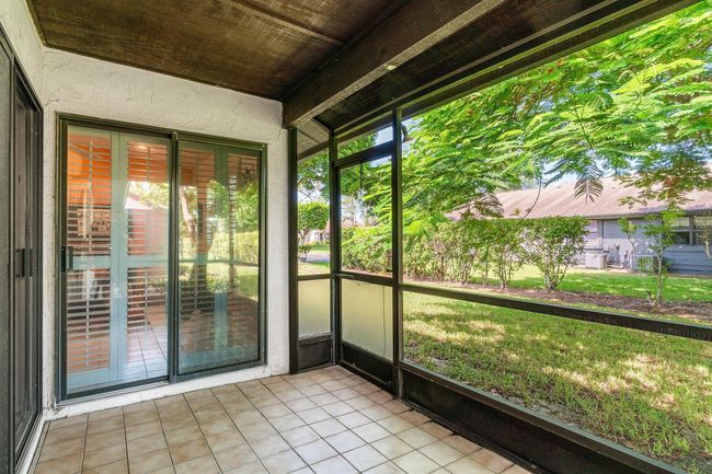 476 Lynbrook Ct, Condo with 2 bedrooms, 2 bathrooms and null parking in Royal Palm Beach FL | Image 24