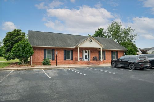 1924 Mcconnell Springs Rd, Anderson, SC, 29621-2642 | Card Image