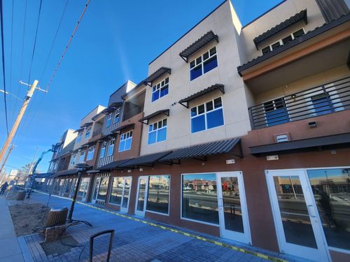 350 Osuna Rd Nw, Los Ranchos, NM, 87107-6166 | Card Image