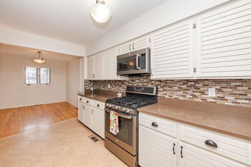 23-61 Spinnaker Way, Portsmouth, NH, 03801-3330 | Card Image