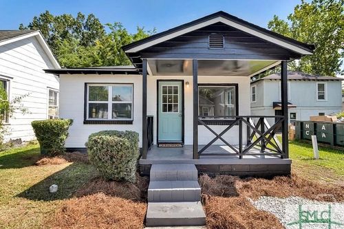 730 E 38th St, Savannah, GA, 31401-9220 | Card Image