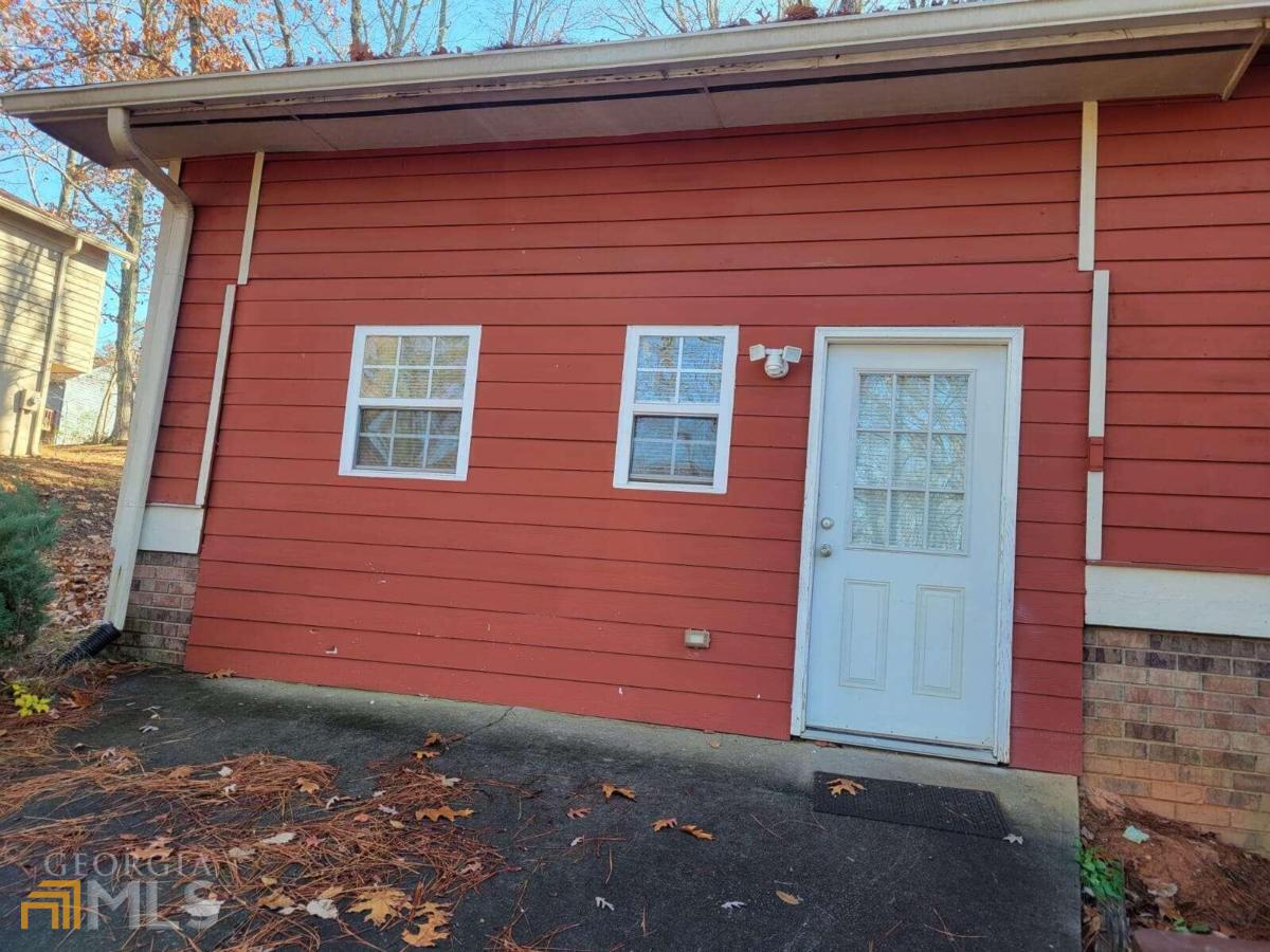 Residential Lease in Austell