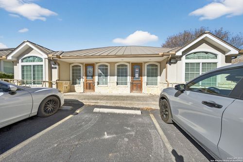 3-4230 Gardendale St, San Antonio, TX, 78229-3475 | Card Image