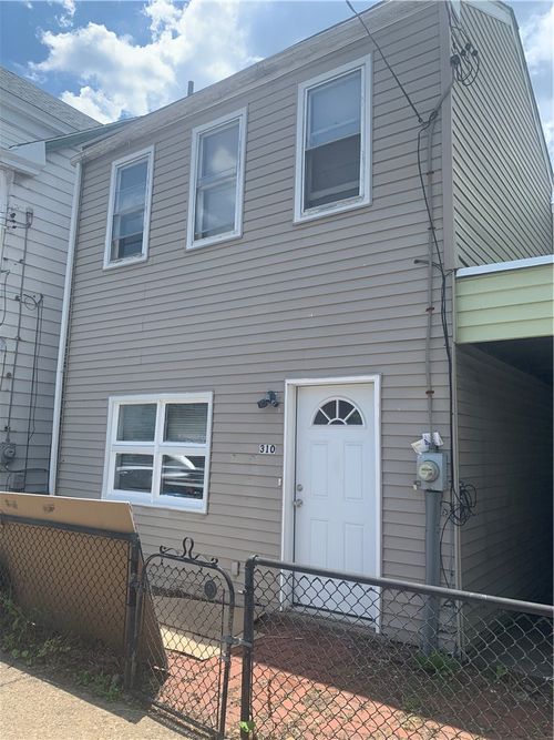 310 Knox St, Allentown, PA, 15210 | Card Image