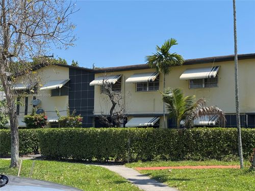 apt-1j-17051 Ne 23rd Ave, North Miami Beach, FL, 33160-3738 | Card Image