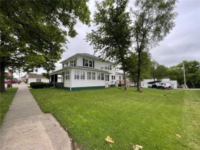 View of front of property with a front yard | Image 3